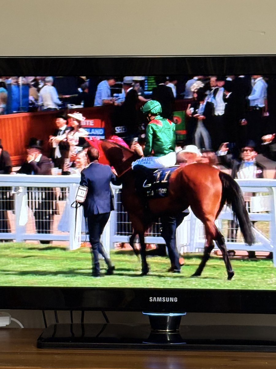 LIFT HER HOME MICKAEL BARZALONA!!