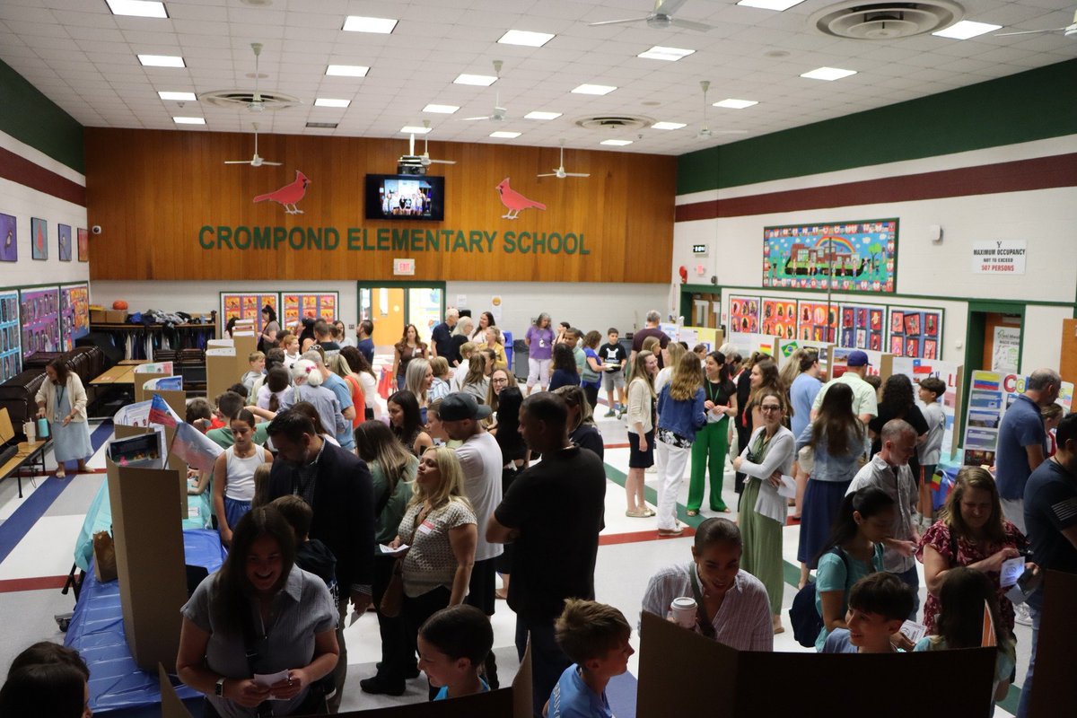 This morning, Crompond fifth graders shared their international research projects with families! Students in the classes of Hyndman/Manganelli and Daly/Sassano worked in teams to study countries around the globe and present their findings on colorful posterboards. Great job!