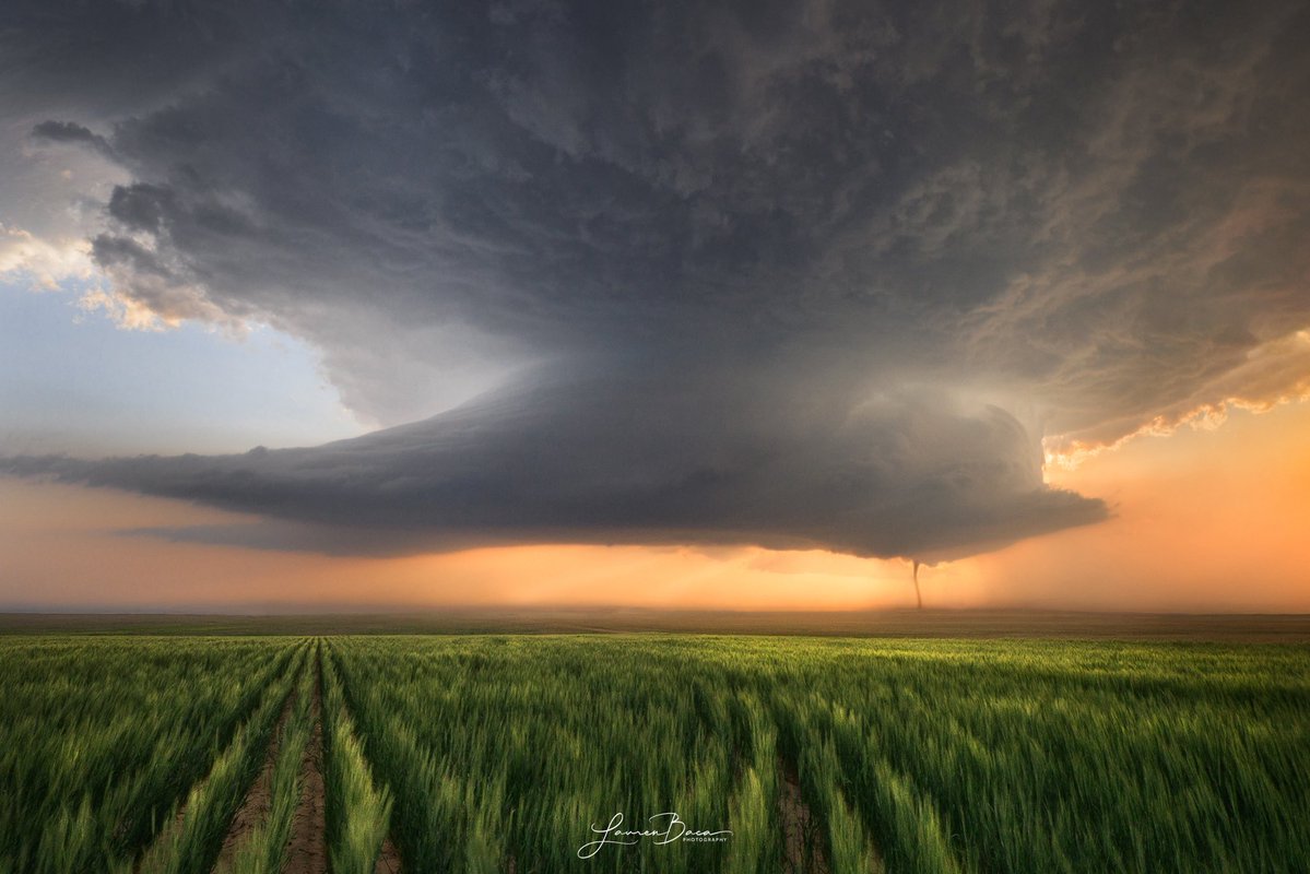 Sunset, structure, and tornadoes. Colorado always puts on a show. 🌪️

Kit Carson, CO on 5/23/25. Totally worth an overnight drive and 5 am arrival back to OKC.