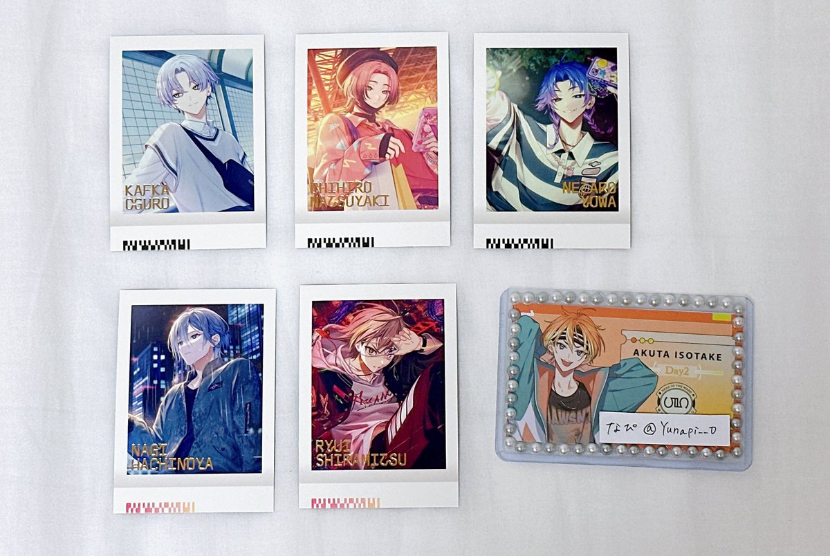 〖交換・譲渡〗エイトリ ぱしゃこれ ノーマル 箔押し

譲）画像参照

求）同種あく太 ＞＞ 定価＋送料

・箔押しは交換のみ◎
・譲渡の場合はキャラ毎ごと
・前⇄前、後⇄後での交換優先(前⇄後は要検討)

基本なんでも検討いたしますので、お気軽にお声掛けください🙌🏻