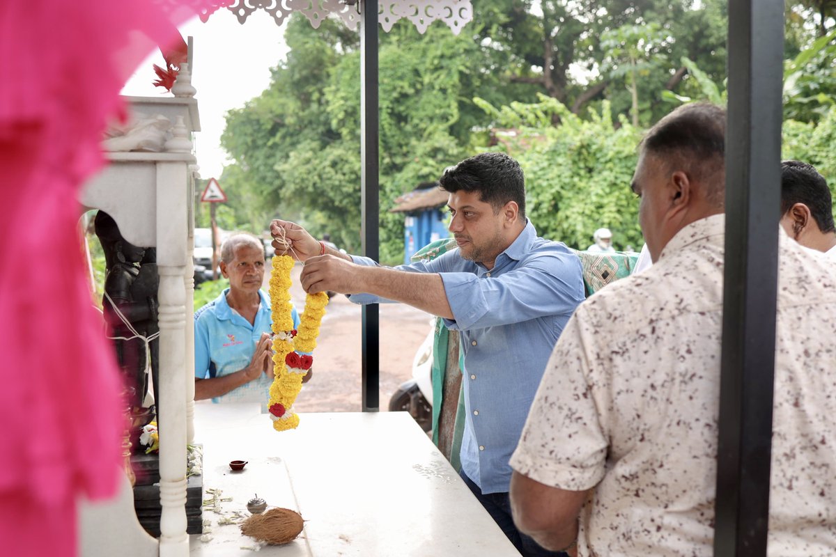 Amit Patkar (@amitspatkar) on Twitter photo Joined the Samvidhan Bachao Abhiyan block meeting of Cumbarjua, St. Andre & Priol at Carambolim Panchayat Hall with LoP <a href="/Yurialemao9/">Yuri Alemao</a>, South Goa MP <a href="/ViriatoFern/">Capt. Viriato Fernandes</a>, VP Tulio Dsouza, Mohan Dhond, <a href="/VirenShirodkar/">Virendra Shirodkar</a>, <a href="/MaheshNDR/">Mahesh Nadar</a>, <a href="/PratikshaKhalap/">Pratiksha Narulkar Khalap</a>, <a href="/PelagiaRaposo/">Pelajia Jewet Pires Raposo</a>, <a href="/SamilValvoikar/">Samil Volvaiker</a> & others Joined the Samvidhan Bachao Abhiyan block meeting of Cumbarjua, St. Andre & Priol at Carambolim Panchayat Hall with LoP <a href="/Yurialemao9/">Yuri Alemao</a>, South Goa MP <a href="/ViriatoFern/">Capt. Viriato Fernandes</a>, VP Tulio Dsouza, Mohan Dhond, <a href="/VirenShirodkar/">Virendra Shirodkar</a>, <a href="/MaheshNDR/">Mahesh Nadar</a>, <a href="/PratikshaKhalap/">Pratiksha Narulkar Khalap</a>, <a href="/PelagiaRaposo/">Pelajia Jewet Pires Raposo</a>, <a href="/SamilValvoikar/">Samil Volvaiker</a> & others