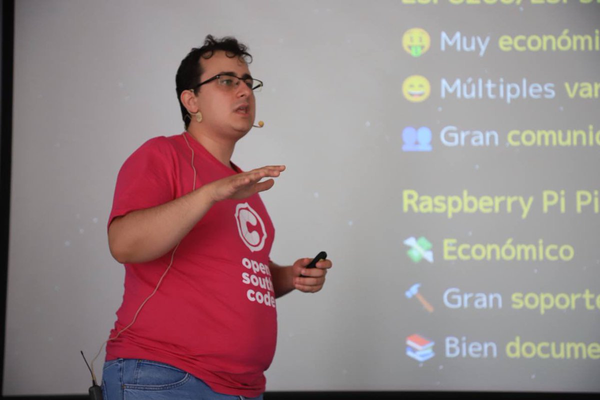 OpenSouthCode's tweet image. ⚡️ ¿Microcontroladores sin volverte loco con C++?

@nekmocom lo ha dejado claro en #OpenSouthCode25: con MicroPython, programar ESP32 o Raspberry Pi Pico puede ser fácil y divertido 🐍🔌

¡Gracias a quienes os habéis unido!
👉 opensouthcode.org/conferences/op…