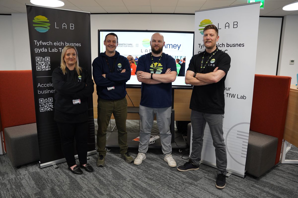 transport_wales's tweet image. 💡Our very own @WalesLab is where groundbreaking ideas take shape.
Take a look at some of the exciting cool ideas we've introduced👇
news.tfw.wales/blog/tfw-cool-…
@word_nerdy @spatialcortex @RoboK_Vision @Jurny_On