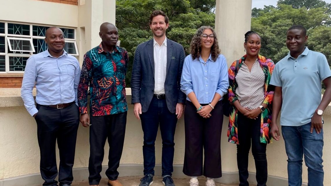 Africa Urban Lab (@africaurbanlab) on Twitter photo We recently had the pleasure of visiting <a href="/IDS_UONBI/">IDS-UON</a> and the <a href="/UrbanActionLab/">Urban Action Lab</a>! 🌟
It was extra special to reconnect with <a href="/_k_l_a_r_e/">Clare Okidi</a>, <a href="/HakimuSseviiri/">Hakimu Sseviiri</a>, Lillian Alur, and Hafisa Namuli—four students from the first cohort of the Diploma program. 🤗 We recently had the pleasure of visiting <a href="/IDS_UONBI/">IDS-UON</a> and the <a href="/UrbanActionLab/">Urban Action Lab</a>! 🌟
It was extra special to reconnect with <a href="/_k_l_a_r_e/">Clare Okidi</a>, <a href="/HakimuSseviiri/">Hakimu Sseviiri</a>, Lillian Alur, and Hafisa Namuli—four students from the first cohort of the Diploma program. 🤗