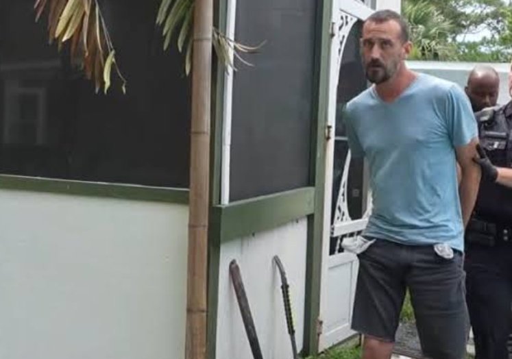 🚨NEW: Florida dad arrested after toddler dies in hot car while he allegedly got a haircut and went drinking, police say.
#Florida #BreakingNews #ChildSafety