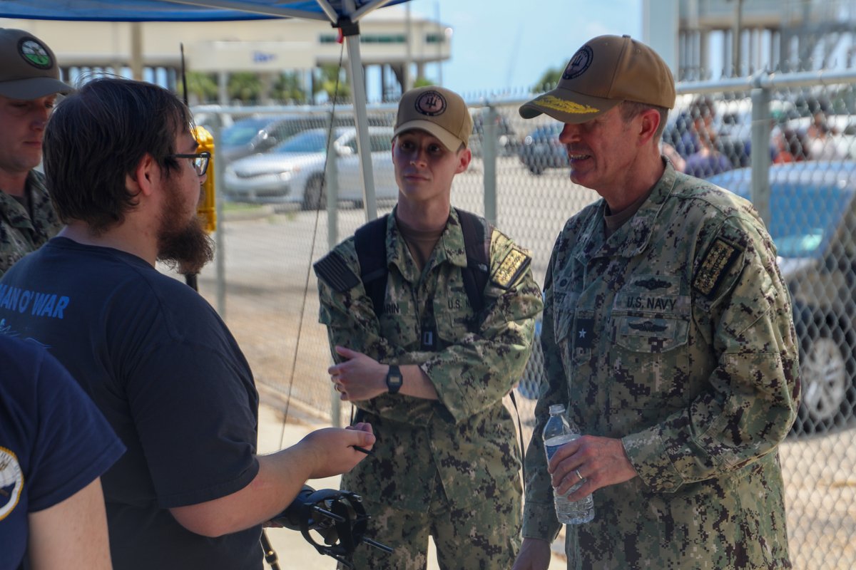 NavyOceans's tweet image. #WorldHydrographyDay
Sailors, families, and students beat the rain and came to the Boat Operations Branch at Pass Church, Ms., for World Hydrography Day.
#ItStartsWithUs
#NavalOceanography
#AccessManeuverLethality