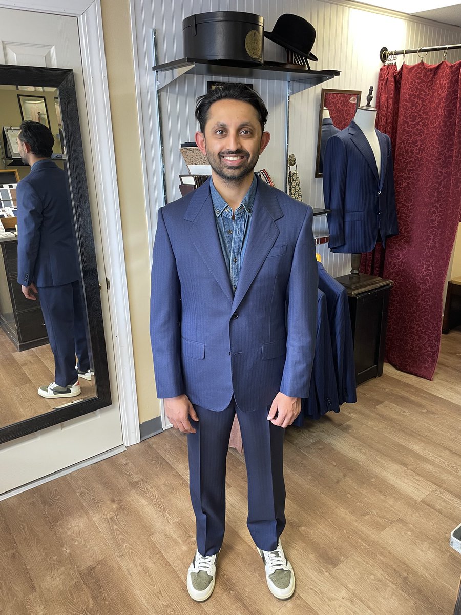 msvendrilloco's tweet image. Special thanks to our customer, pictured here in his two new Custom Suits from our American Imperium line. Both of these suits feature cloth from Holland & Sherry and were tailored expressly for him in Rochester, NY.
Call 860-500-7378 to schedule an appointment today!