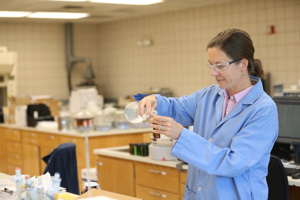 DSM Public Works (@dmdpw) on Twitter photo <a href="/DSMH2O/">Des Moines Water Works💧</a>: "Your water continues to meet ALL drinking water standards.
DMWW analyzes, tests & monitors water produced for you on behalf of CIWW 24/7. Our state-certified lab runs over 200 tests each day ensuring the water leaving treatment plants meets ALL standards for drinking." <a href="/DSMH2O/">Des Moines Water Works💧</a>: "Your water continues to meet ALL drinking water standards.
DMWW analyzes, tests & monitors water produced for you on behalf of CIWW 24/7. Our state-certified lab runs over 200 tests each day ensuring the water leaving treatment plants meets ALL standards for drinking."