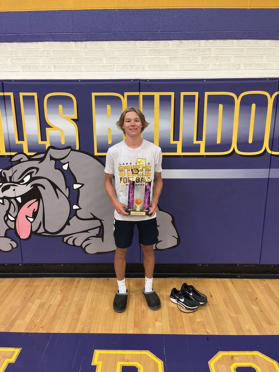Kyle Menke (@lm_bulldoghoops) on Twitter photo <a href="/NashDelger/">Nash Delger</a> wins our Friday free throws with 22 of 25. Three weeks and three different winners. Proud of our group throughout the week, as we continue to make improvements in multiple areas. 🏀#Together <a href="/NashDelger/">Nash Delger</a> wins our Friday free throws with 22 of 25. Three weeks and three different winners. Proud of our group throughout the week, as we continue to make improvements in multiple areas. 🏀#Together