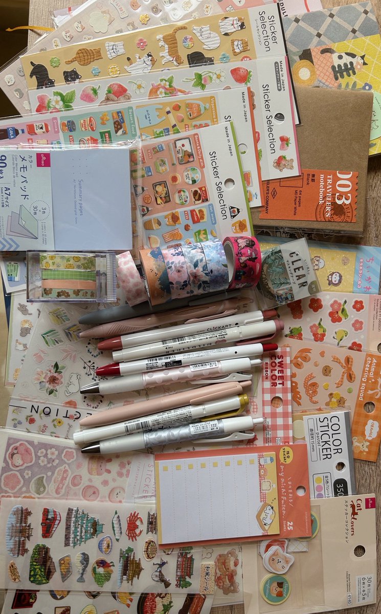 tea &amp; stationary haul 🇯🇵 

shopping will always be on top of my list whenever i visit japan since there aren’t any local japanese products where i live. 

bought a couple of snacks, skincare, makeup, and bodycare items as well.