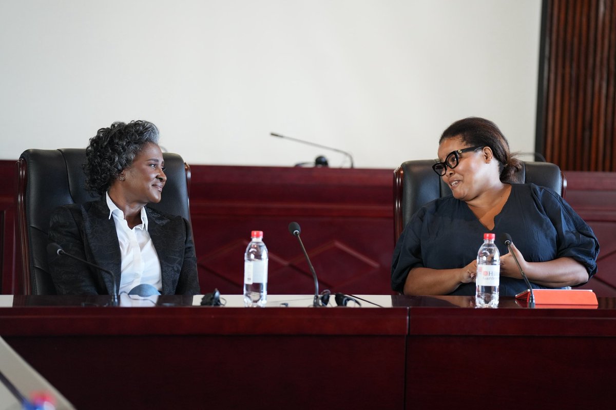 3rd First Lady, Namibia (@firstladynam3) on Twitter photo 5/ This exchange of knowledge was made possible through the leadership of <a href="/LindiMazibuko/">Lindiwe Mazibuko</a>, Founder and CEO of <a href="/futurelectorg/">Futurelect</a>.
Futurelect continues to create spaces where young leaders are equipped to lead with integrity.
#LeadershipByDesign 5/ This exchange of knowledge was made possible through the leadership of <a href="/LindiMazibuko/">Lindiwe Mazibuko</a>, Founder and CEO of <a href="/futurelectorg/">Futurelect</a>.
Futurelect continues to create spaces where young leaders are equipped to lead with integrity.
#LeadershipByDesign