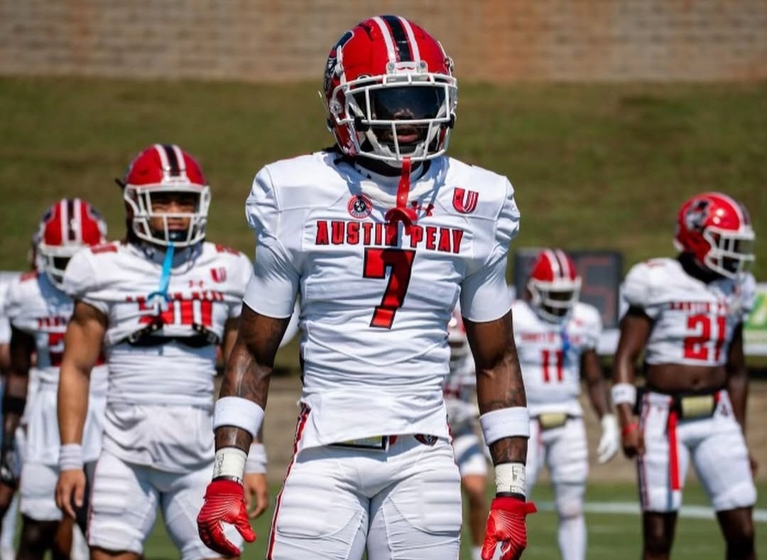 Michigan Panthers Dude (@mipanthersdude) on Twitter photo Players To Watch: S Dorian Davis (<a href="/doriandavis01/">Dorian Davis</a>), Austin Peay
Davis, a former All-American who also played for Towson, tagged on 189 tackles, 4 TFL, 1.0 sack, 2 INT, 16 PD and 1 FF in his college career. A quick shutdown DB, something every team wants. Players To Watch: S Dorian Davis (<a href="/doriandavis01/">Dorian Davis</a>), Austin Peay
Davis, a former All-American who also played for Towson, tagged on 189 tackles, 4 TFL, 1.0 sack, 2 INT, 16 PD and 1 FF in his college career. A quick shutdown DB, something every team wants.