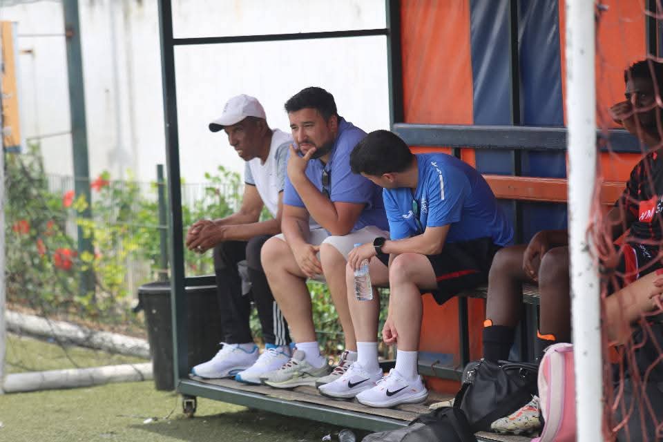 ¡Acaba una semana magnífica en Marruecos! 🇲🇦 El fútbol como excusa me permitió conocer una nueva cultura y muchas personas fantásticas que nos dieron todo a base de hospitalidad y cariño.

¡Gracias <a href="/Jcelis87/">Juan Celis</a>, <a href="/kmsport_agency/">KMSPORT AGENCY</a> y <a href="/avadasofficial/">avadasofficial</a>! ⚽️✨ Volveré. Inshallah.