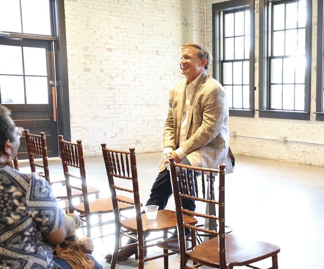 SenRussellOtt's tweet image. Really appreciate everyone that came out to our first End of Session Wrap-Up at Savage Craft in West Columbia. We had a good discussion and shared great ideas. Looking forward to next week in Columbia and St. Matthews. Hope you can make it!