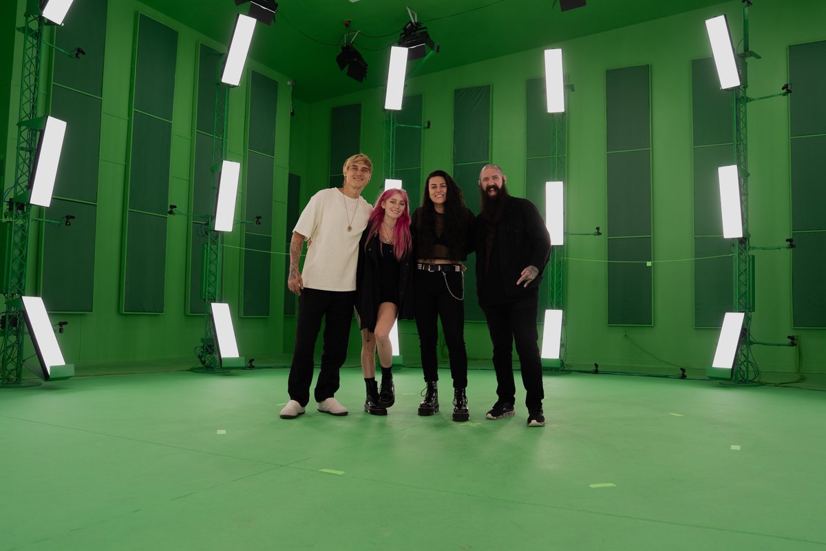 This is one of THE COOLEST things I’ve ever got to experience! This week I got to perform live at <a href="/soapboxatl/">soapbox</a>! You’ll be able to step into my 3D AR/VR hologram performance via Meta Quest headsets, and eventually more devices. #vr #3d