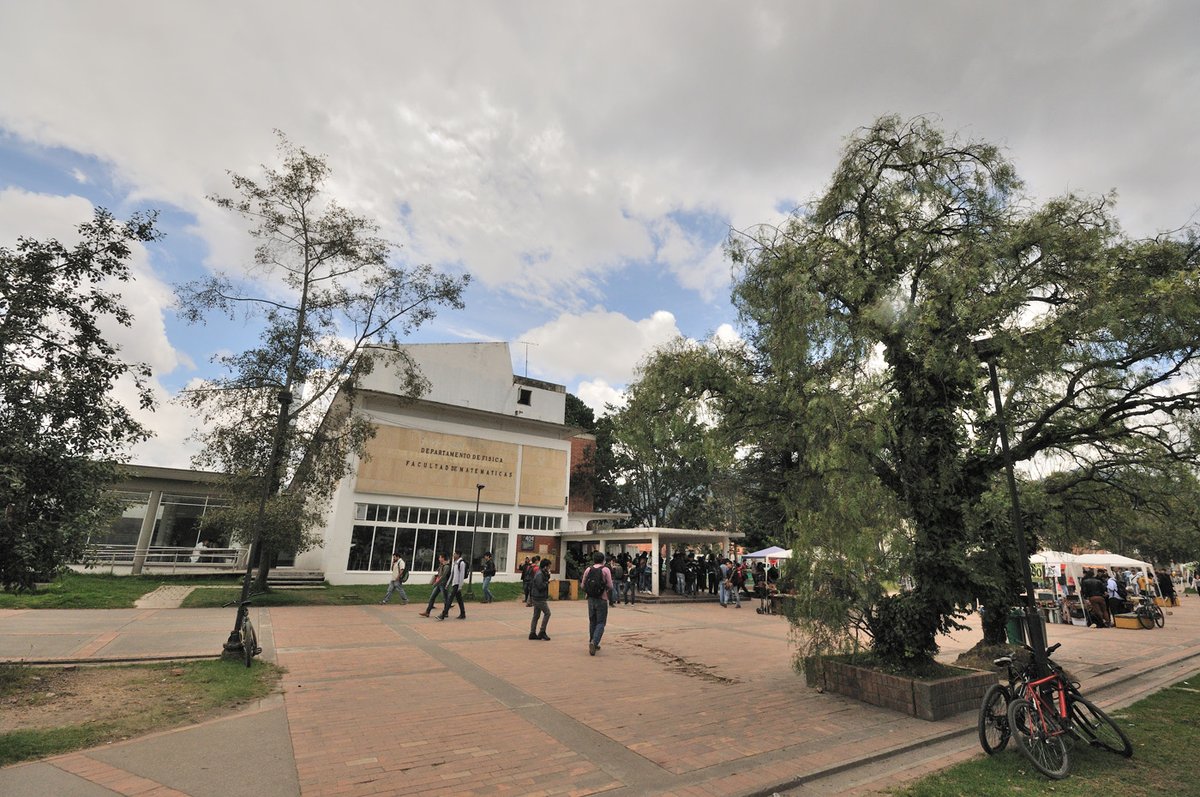 Universidad Nacional de Colombia (@unaloficial) on Twitter photo #LaUNALCuenta La UNAL entre las 300 mejores del mundo y líder nacional en reputación laboral y sostenibilidad 🏆🌱 En su edición 2025 del <a href="/worlduniranking/">QS World University Rankings</a> la institución se ubicó en el 17 % superior de la clasificación ➡️ ow.ly/X7lL50WcCvV | <a href="/PrensaUNAL/">Prensa UNAL - Universidad Nacional de Colombia</a> | #SomosUNAL #LaUNALCuenta La UNAL entre las 300 mejores del mundo y líder nacional en reputación laboral y sostenibilidad 🏆🌱 En su edición 2025 del <a href="/worlduniranking/">QS World University Rankings</a> la institución se ubicó en el 17 % superior de la clasificación ➡️ ow.ly/X7lL50WcCvV | <a href="/PrensaUNAL/">Prensa UNAL - Universidad Nacional de Colombia</a> | #SomosUNAL