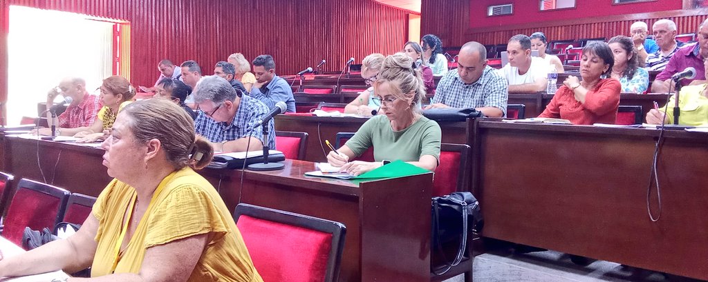 Con la presencia de <a href="/YumarCastro/">Yumar Castro</a> se realizó en #SanctiSpíritusEnMarcha el Consejo Energético Provincial. 
<a href="/DeivyPrezMartn1/">Deivy Pérez Martín</a> <a href="/DiazCanelB/">Miguel Díaz-Canel Bermúdez</a> <a href="/DrRobertoMOjeda/">Dr. Roberto Morales Ojeda</a> <a href="/PartidoPCC/">Partido Comunista de Cuba</a> <a href="/MMarreroCruz/">Manuel Marrero Cruz</a> <a href="/SanctiSpiritus1/">Gobierno Provincial #SanctiSpíritus</a>