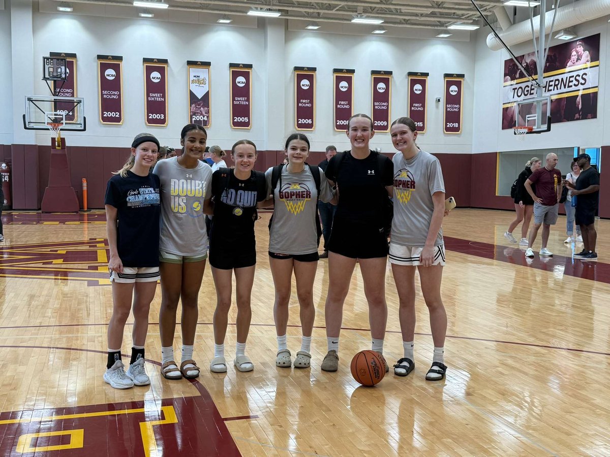 addison_campion's tweet image. Thank you to the University of Minnesota Gophers for a great camp @GopherWBB . I enjoyed competing with amazing athletes and appreciated the guidance of great coaches @CoachDawnP . I&apos;m grateful for the time, and it was great to have my Minnesota Fury teammates training with me in…