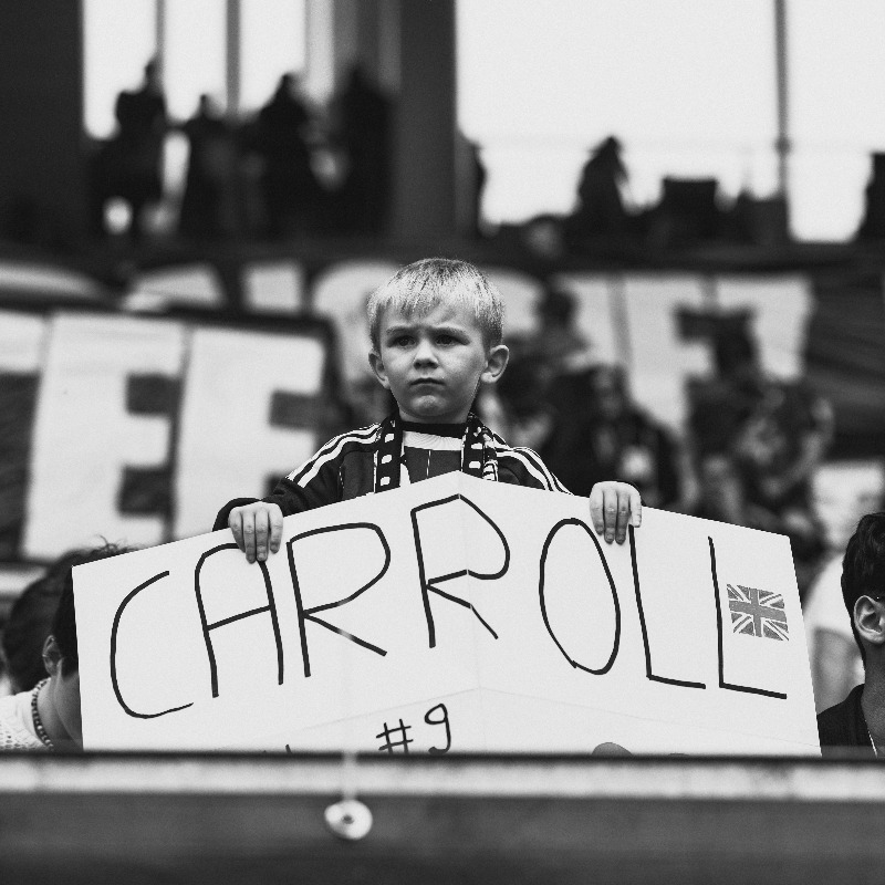 girondins's tweet photo. 𝑴𝒆𝒓𝒄𝒊 𝒑𝒐𝒖𝒓 𝒕𝒐𝒖𝒕 𝑨𝒏𝒅𝒚 💙🤍

Andy nous quitte pour se rapprocher de ses enfants. Tous les amoureux du Club te remercient chaleureusement @AndyTCarroll pour cette saison. Tu seras toujours ici chez toi. Bonne route et à bientôt ! 🫶

Plus d'informations ⤵️
