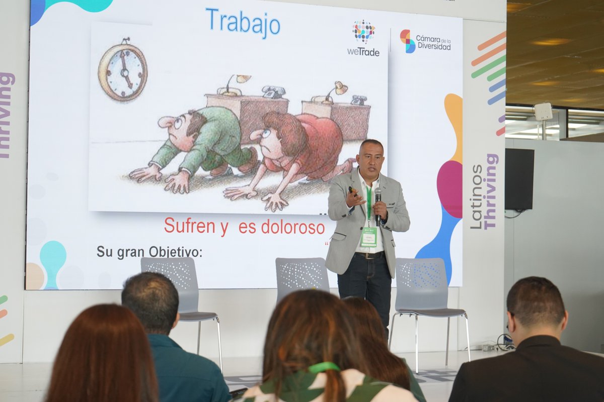 CamDiversidad's tweet photo. Gracias, Cafam, por ser parte de #weTrade2025
A través del conversatorio Cápsula CAFAM, conocimos acciones reales que promueven la inclusión empresarial.
#CápsulaCAFAM #CafamEnweTrade #DiversidadQueNosUne #InclusiónEmpresarial #LiderazgoConPropósito #weTrade2025 https://t.co/UbeGvl475H