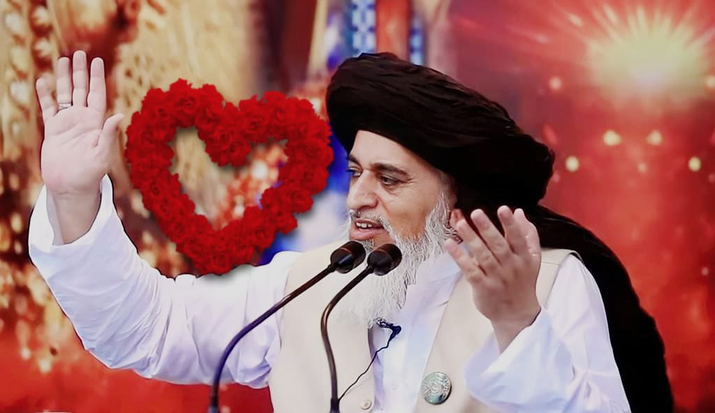 *"لکھّی ہوئی رہے گی دلوں پر تری حیات"*

*"تازہ رہیں گے تیرے شواہد ، تجھے سلام"*

*"کردار میں بھری تھیں عزیمت کی بجلیاں"*

*"تجھ کو جھکا سکے نہ شَدائد، تجھے سلام"*

*"ماں باپ سے بھی بڑھ کے  ہمیں تو عزیز ہے"*

*"اے جلوۂ خودی کے مُشاہد تجھے سلام"*

♥️🥹👑
