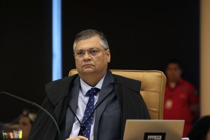 🚨 ATENÇÃO: Flávio Dino vai pra cima da corrupção no Congresso e marca reunião com TCU, CGU e bancos para rastrear o destino das emendas parlamentares!

Não esquece de seguir o perfil 😉

📰 CNN