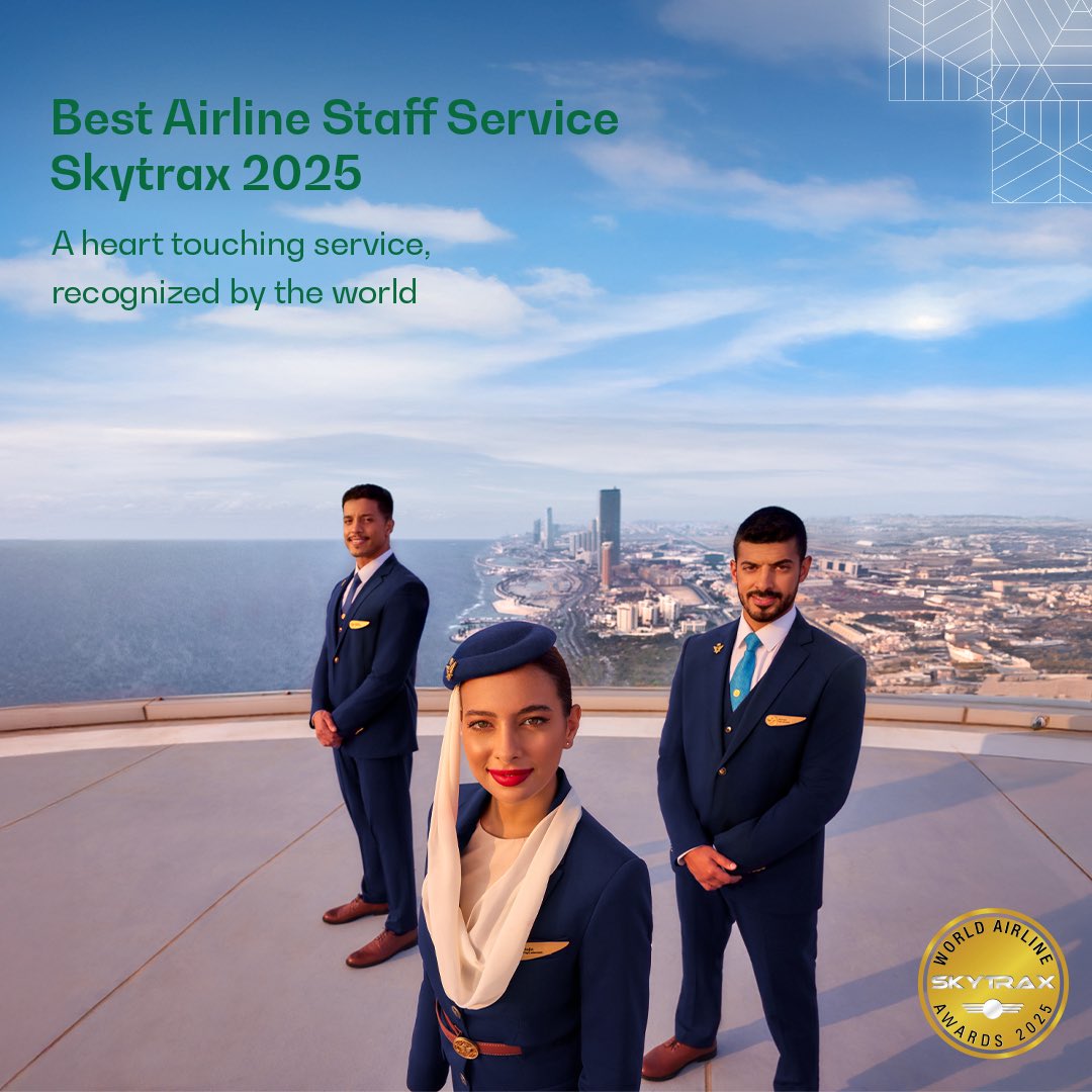SaudiAirlinesEn's tweet image. #Skytrax 2025 Winner 🥇 

Best staff for the best guests 🧑🏻‍✈️👨🏻‍✈️

Heartfelt Service. Global Recognition 💚

#ThisIsHowWeFly
