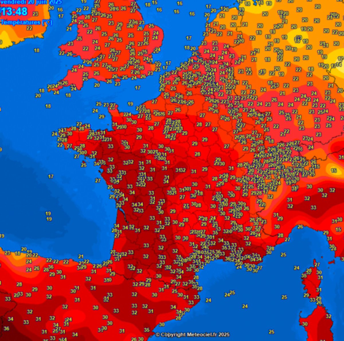 France is baking in this incredible June heatwave. 12C above normal in many places. Climate change is here and is only getting started. Mitigation couldn't be more urgent.