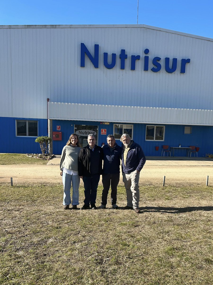 👋🏻 Esta semana, recibimos una nueva visita del Ing. Carlos Orbezo. 

En el marco de su llegada a Uruguay, Orbezo estuvo en la planta de Nutrisur y participó de instancias de intercambio con nuestro equipo 🤝.

¡Gracias por la visita!
