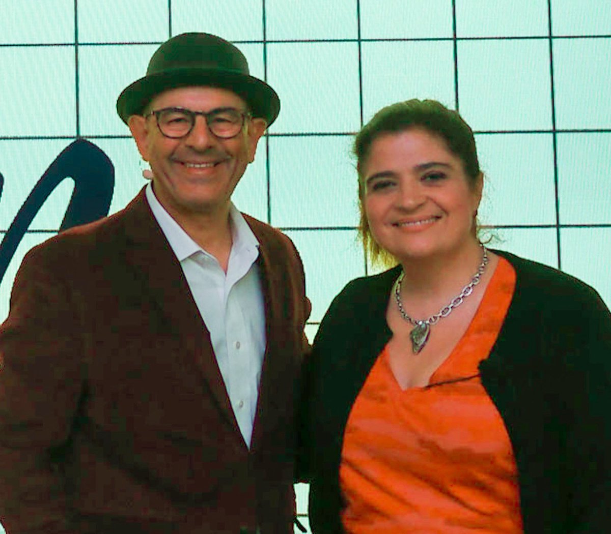 I want to wish Alex Guarnaschelli the most fantastic happy birthday. She is one of the most estimable chefs &amp; people in the business. Have a good one Alex. @alexguarnashelli