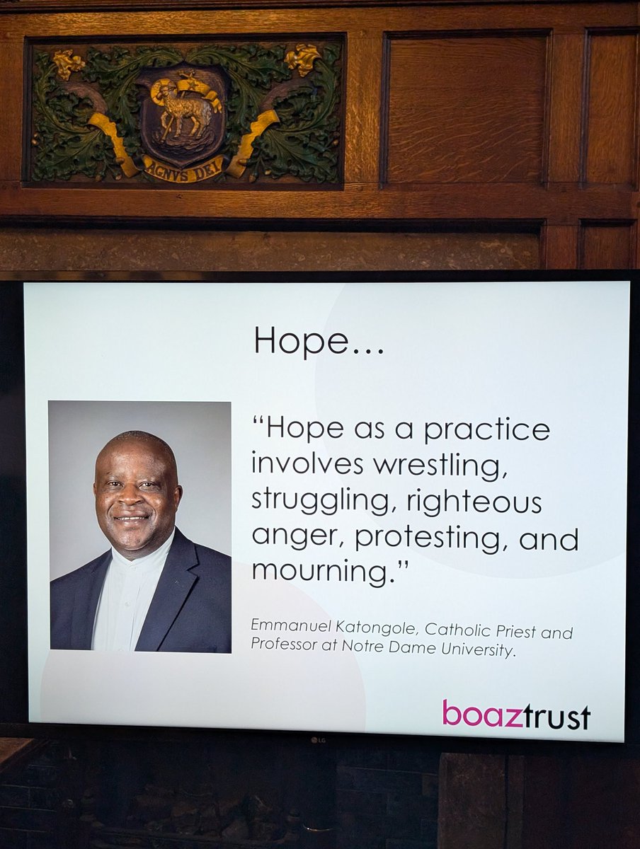 Manchester Cathedral tweet media