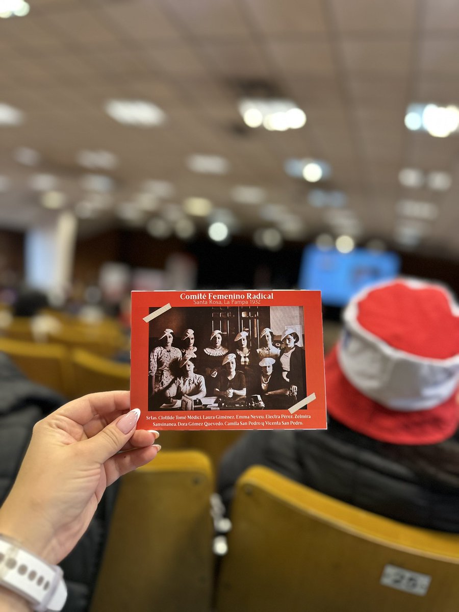 Presentes en el 1er día del #EncuentroNacionalMujeresRadicales 🇵🇱 
📍La Pampa, Arg 🇦🇷