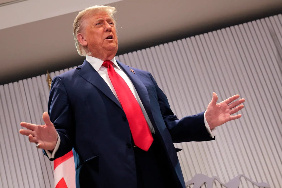 RollingStone's tweet image. Trump Calls for a Special Prosecutor to Investigate His 2020 Election Loss
rollingstone.com/politics/polit…