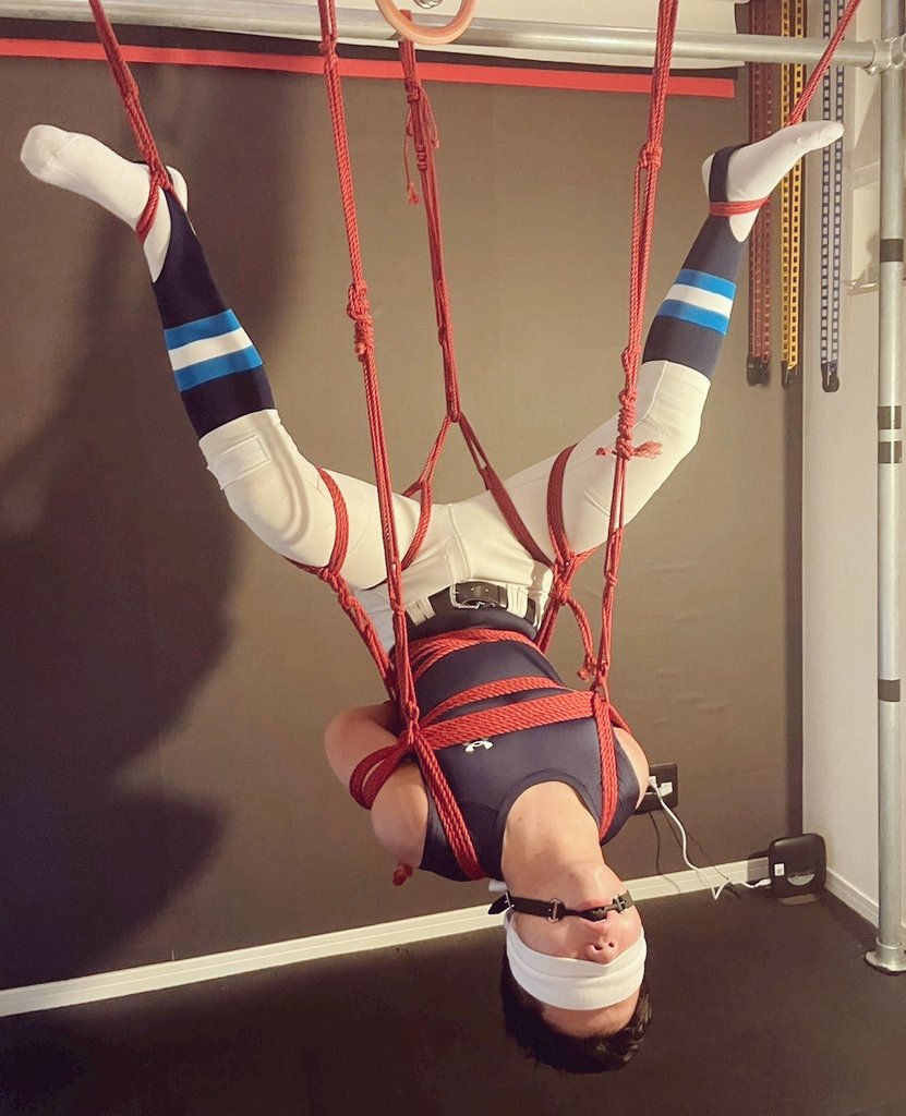 苦しいから逃げるのではない。
逃げるから苦しくなるのだ。
🪢 <a href="/74nogombe/">カズ🌱縄-kazu-</a>