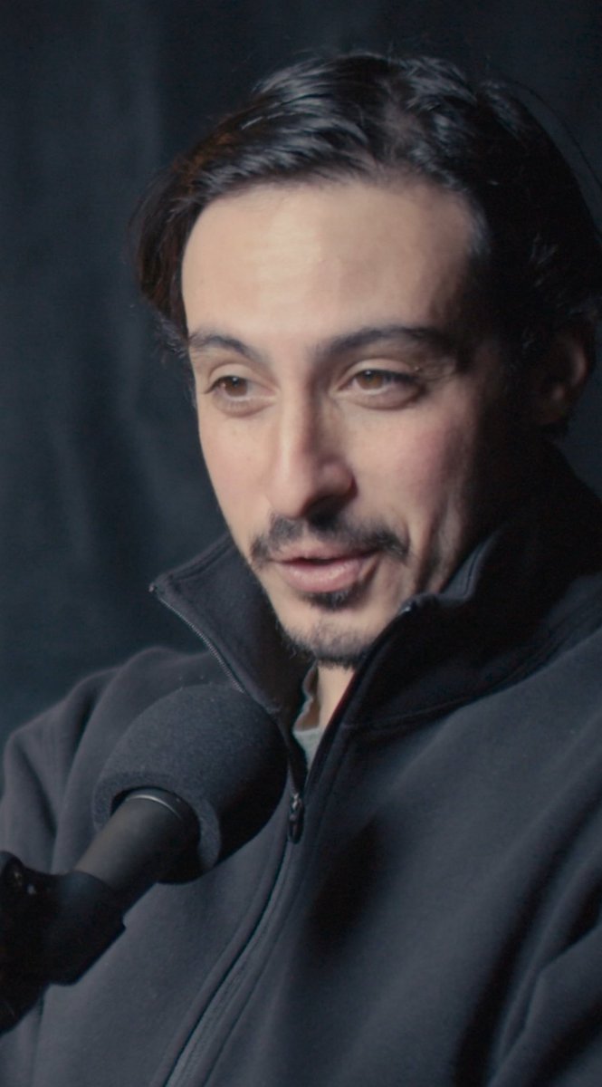 2ampod's tweet image. The most interesting man in the world
He doesn’t record podcasts
He bends time and space into soundwaves
Microphones lean in to hear him speak
Black hoodies? He made them iconic
He once finished a monologue so compelling.. the silence applauded
He is @visualcraftsman
Stay…
