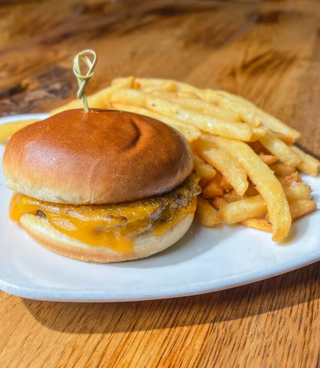 Food Pleaser tweet media