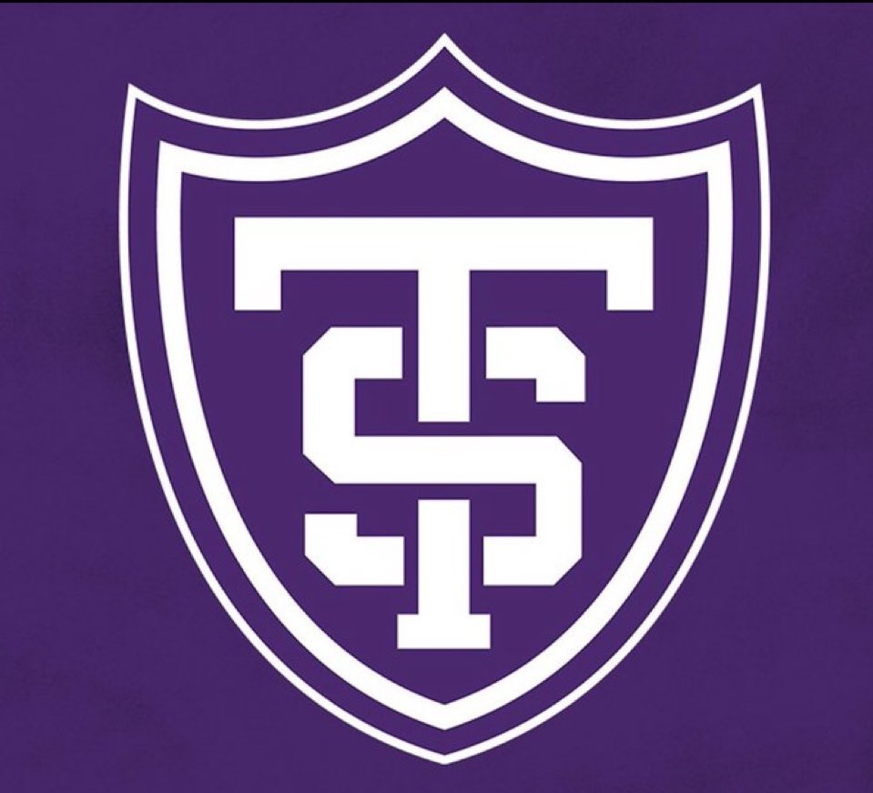 1UrbinaC's tweet image. Had a great time at the @UST_Football camp yesterday @Coach_Caruso @Simley_Football @coach_mensen @CoachLozano__