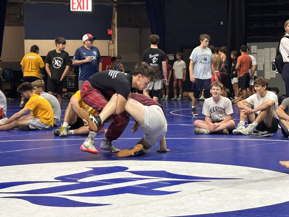 Back to back dual meet wins for the Red Devils- last night win over- Catholic Black Georgia and win this morning over Mt Brook Alabama <a href="/UTCWrestling/">ChattanoogaWrestling</a> <a href="/JeffRedDevilsAD/">Jeff Red Devils Athletic Dept.</a>