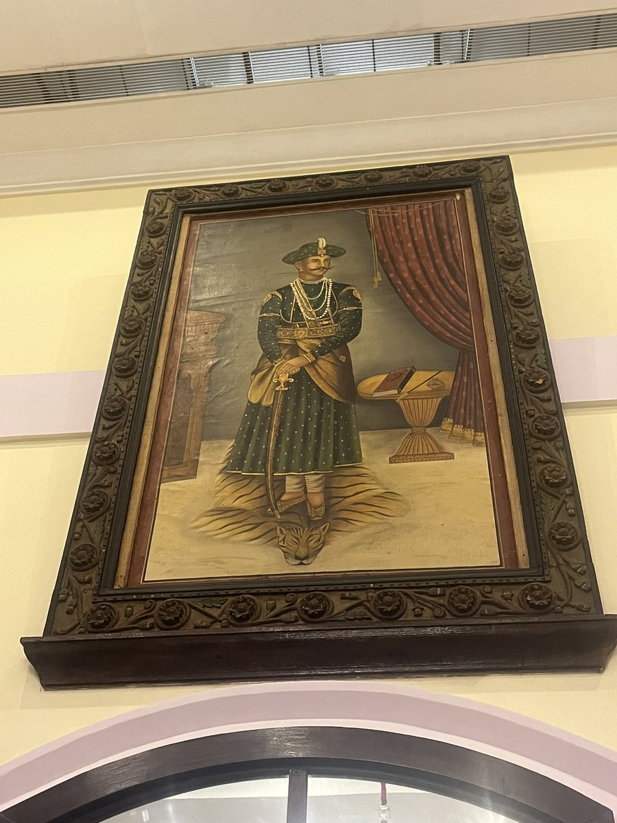 Chans2k2's tweet image. Blessed to visit Chamundeshwari Temple 🛕 again. Also, it was an amazing stay at Royal Orchid Metropole, a heritage luxury hotel celebrating its 105th year. The Royal Orchid Mysore was initially built by Wadiyar dynasty as a guest house for the Maharaja's elite British guests.
