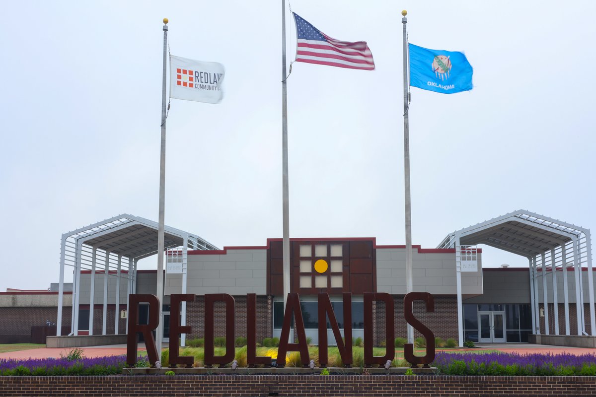 Happy first day of summer, Cougars! Just a reminder, Redlands is closed on Fridays throughout the summer. If you need assistance, we’re here to help Monday through Thursday from 8 a.m. to 5 p.m.
#RedlandsCC #GoCougs
