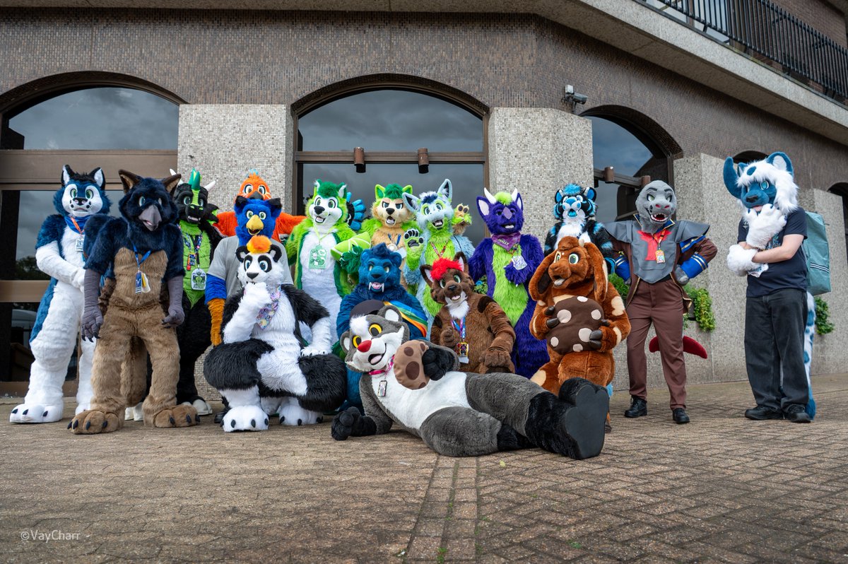 Made By Mercury ➡️ Scotiacon (@madebymercury) on Twitter photo MBM family pic from Confuzzled 2025! Thanks so much to everyone that came along, still gutted I wasn't there but seeing pics like these fills my heart 💜 #FursuitFriday
📷<a href="/VayCharr/">Vay ➡️ CFZ</a> MBM family pic from Confuzzled 2025! Thanks so much to everyone that came along, still gutted I wasn't there but seeing pics like these fills my heart 💜 #FursuitFriday
📷<a href="/VayCharr/">Vay ➡️ CFZ</a>