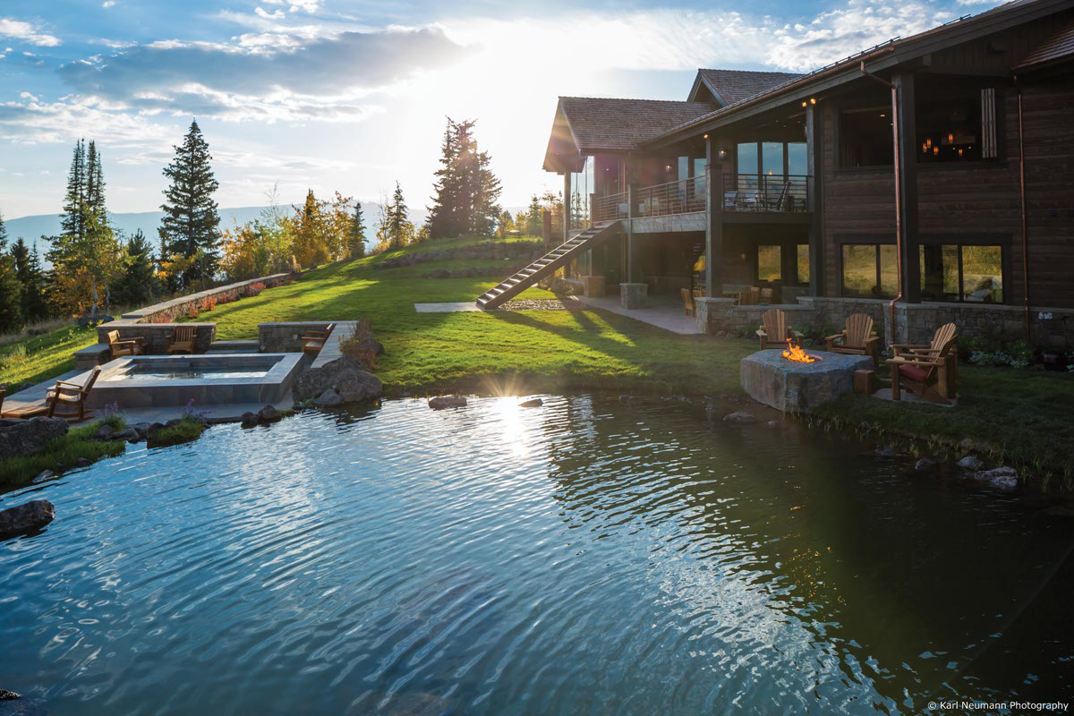 Bird glass, turtle glass, and other wildlife-conscious window solutions are simpler than you may think! See Kolbe’s blog breakdown:

zurl.co/QVXOF
.
.
.
📷: Karl Neumann Photography
📐: Concept Seven Designs
🔨: Zoske Construction
🤝: Montana Sash &amp; Door Bozeman
