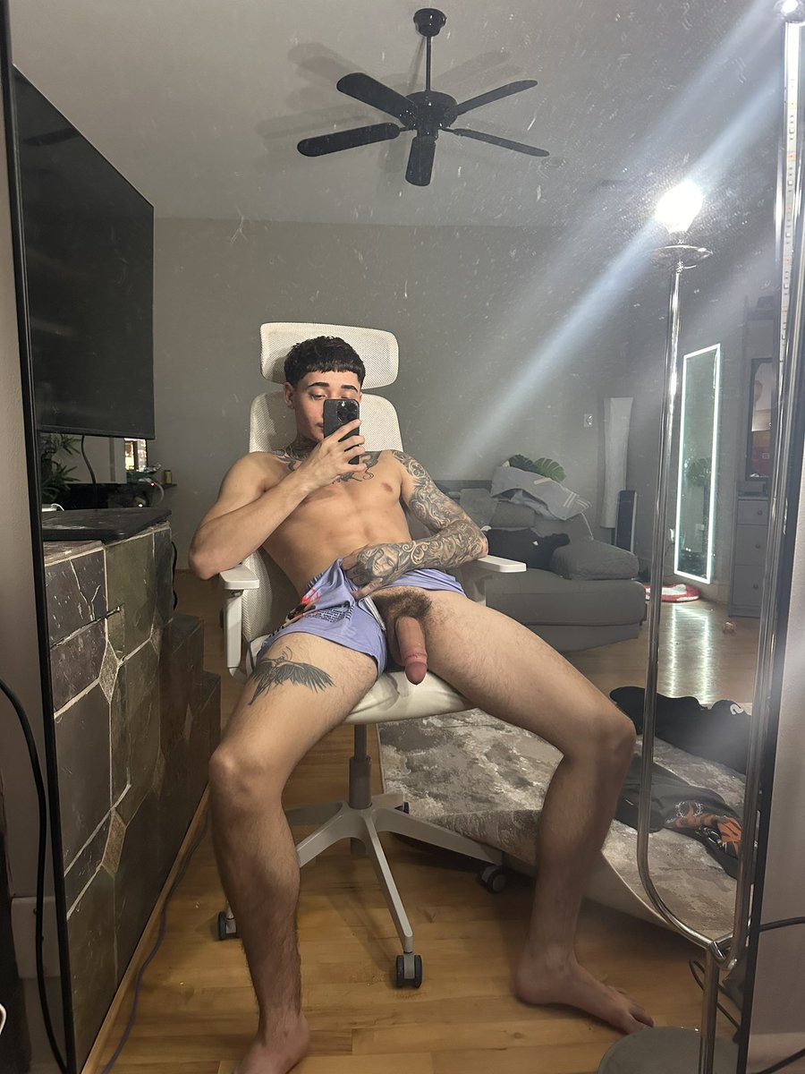 michaelJ2929's tweet photo. Chacal 🤭
#chacalitomexicano https://t.co/roHIIUiwsV