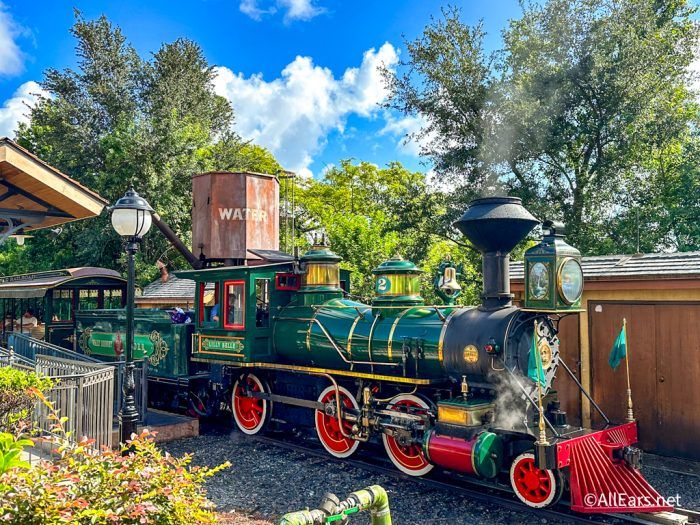 AllEarsNet's tweet photo. Disney just filed a new permit for the Walt Disney World Railroad and now we’re side-eyeing those Main Street tracks like 👀🚂📝. Could be a small tweak…or the start of something *very* interesting in the Magic Kingdom. 😉

https://t.co/hpXHUuscuE https://t.co/BkG0fJuyia
