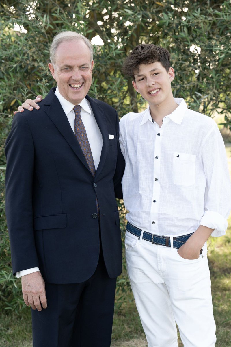 Prince Jean d'Orléans - Comte de Paris tweet media