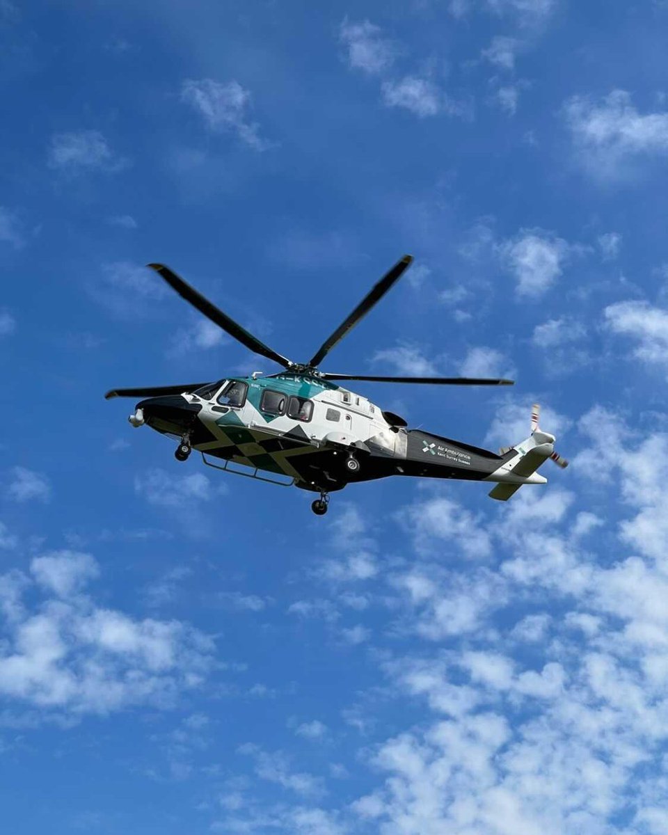 High temperatures are predicted over the next few days!

>Keep hydrated
>Keep out of the sun, especially between 11am-3pm, when it's hottest
>Never leave anyone in a closed, parked car

Simple safety measures can make a huge difference; we hope you enjoy the sunshine ☀