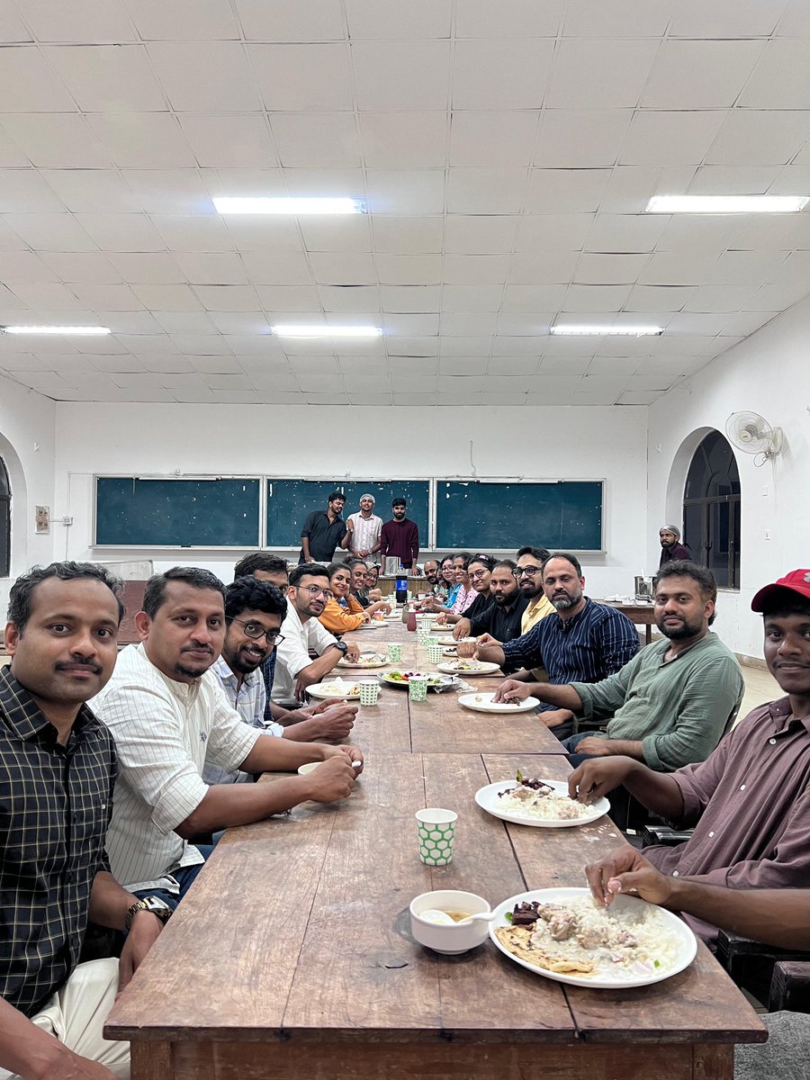 pc_saidalavi's tweet image. Few glimpses from our two days’ workshop. It has been quite productive to think about region and Global South from Kerala. Thank you to everyone who participated and contributed in various ways!
We hope to bring out a collective reflection about the region in some ways.