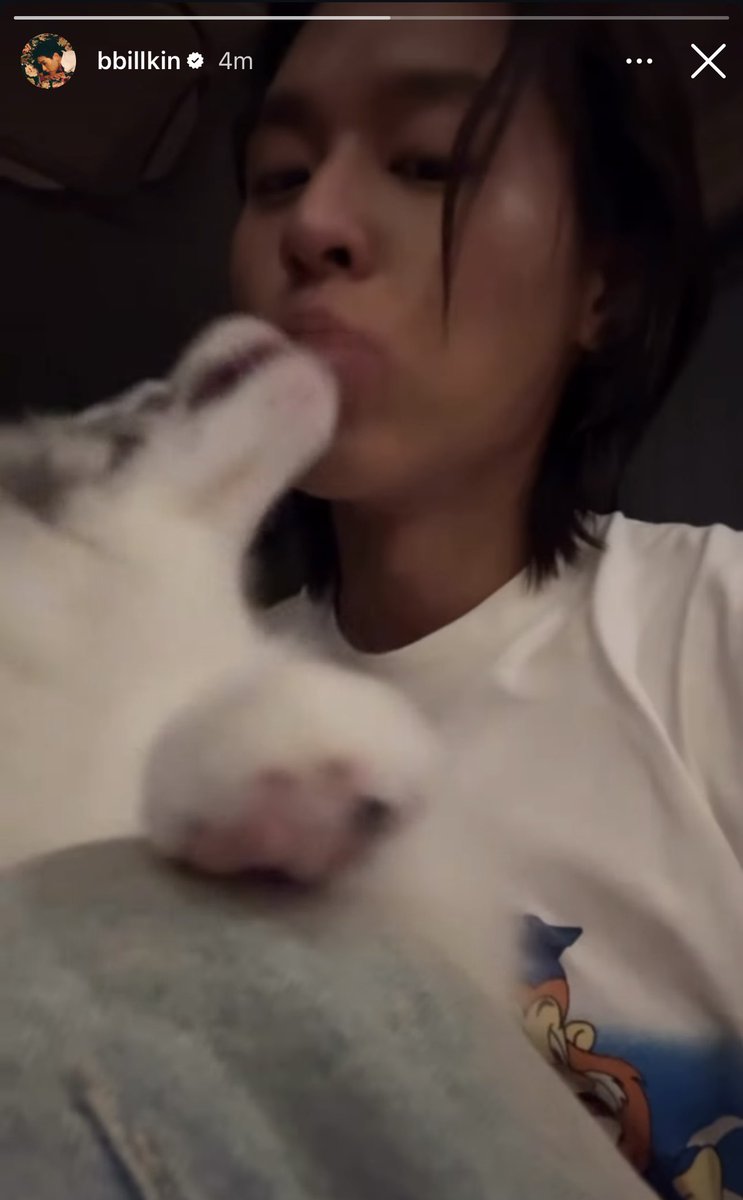 เหมือนพวกแฟนลงรายงานกันเลยว่ะค่ะ 😌