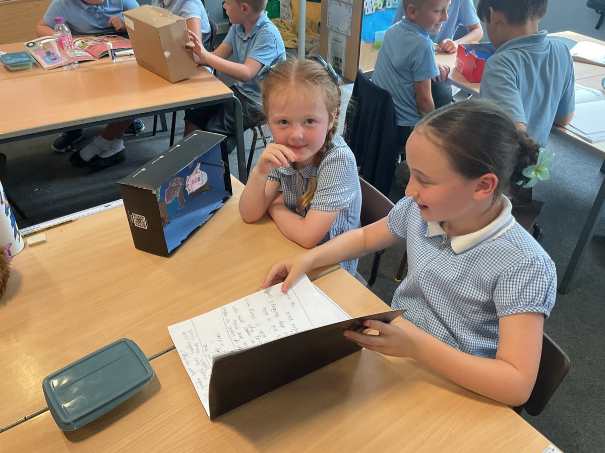 MrsB_Thatto's tweet image. We enjoyed sharing our Access all Arts week work with our twin class in year one. They even sang one of their Songfest songs for us! #AccessAllArts