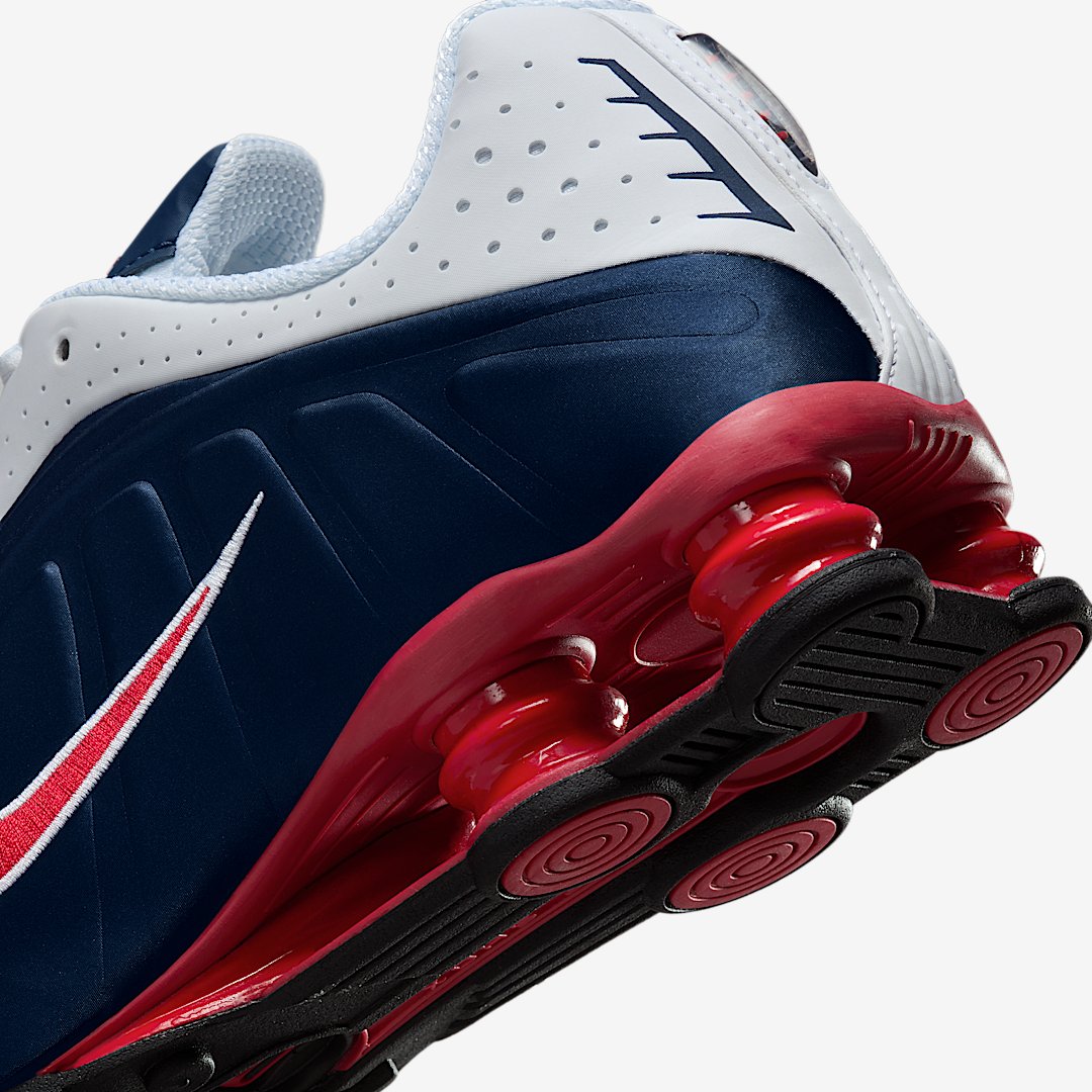 NEW: Nike Shox R4 "USA" on <a href="/nikestore/">Nike.com</a>

Link -&gt; go.j23app.com/16y5